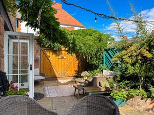 Photo 14- click for photo gallery